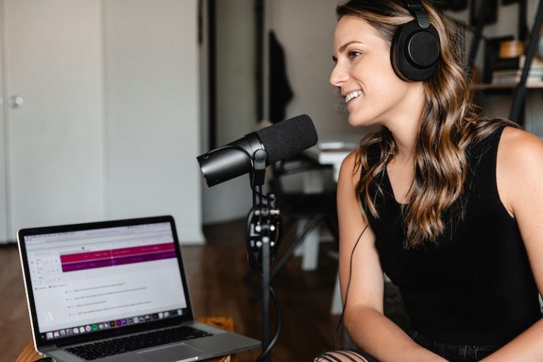 Hosting A Podcast When You Invite A Guest