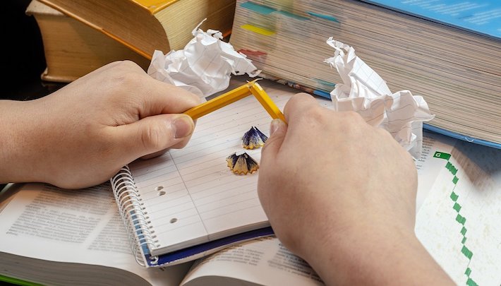 5 Writing Tips To Make Writing Easier (Especially If You Hate To Write)