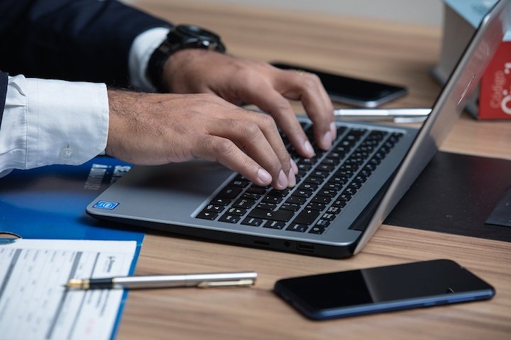 How To Tell A Branding Story When You Are An Independent Professional