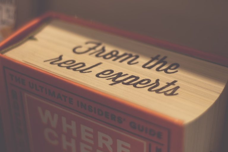 Position yourself as an expert with content creation